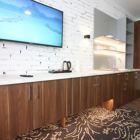 아파트 History - Authentic Heritage