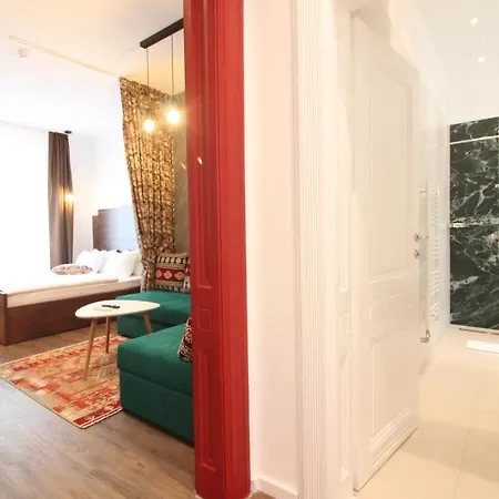 History - Authentic Heritage * 塞拉耶佛